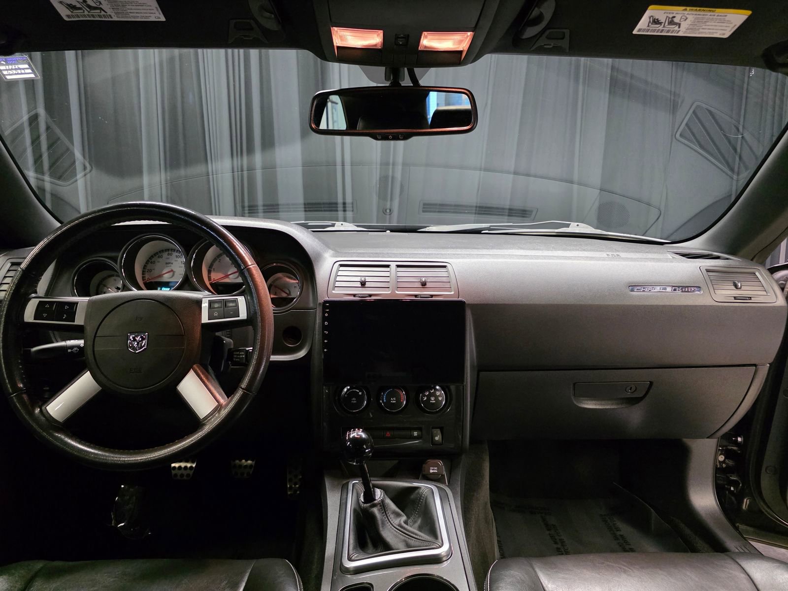 Used 2010 Dodge Challenger R/T RWD image 15