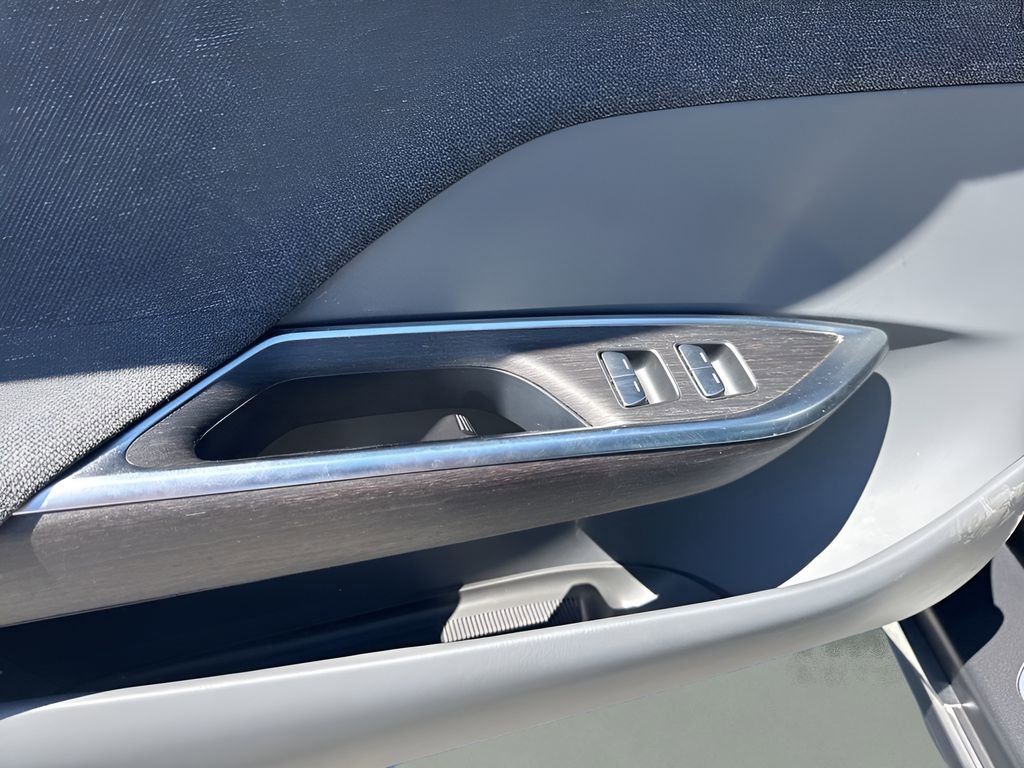 Used 2024 Lucid Air Pure image 26