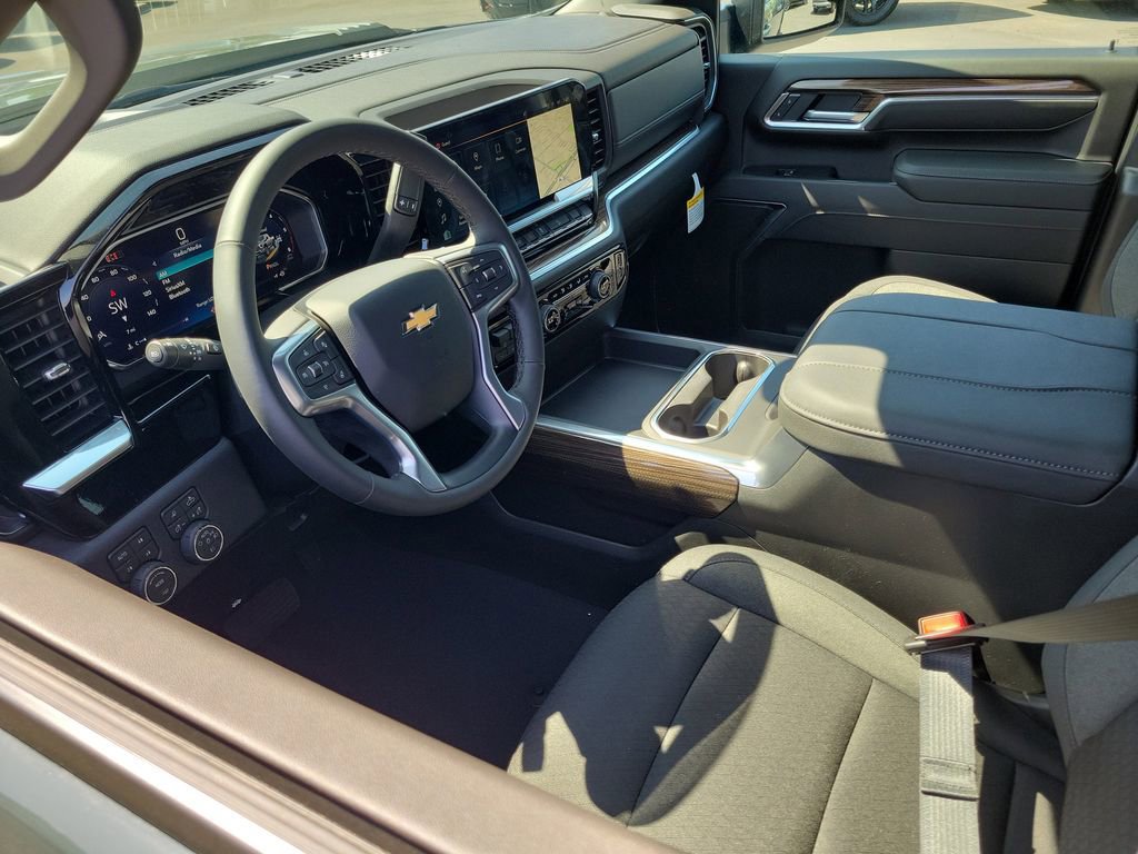 New 2026 Chevrolet Silverado 2500 LT w/ All Star Edition AWD/4WD image 3