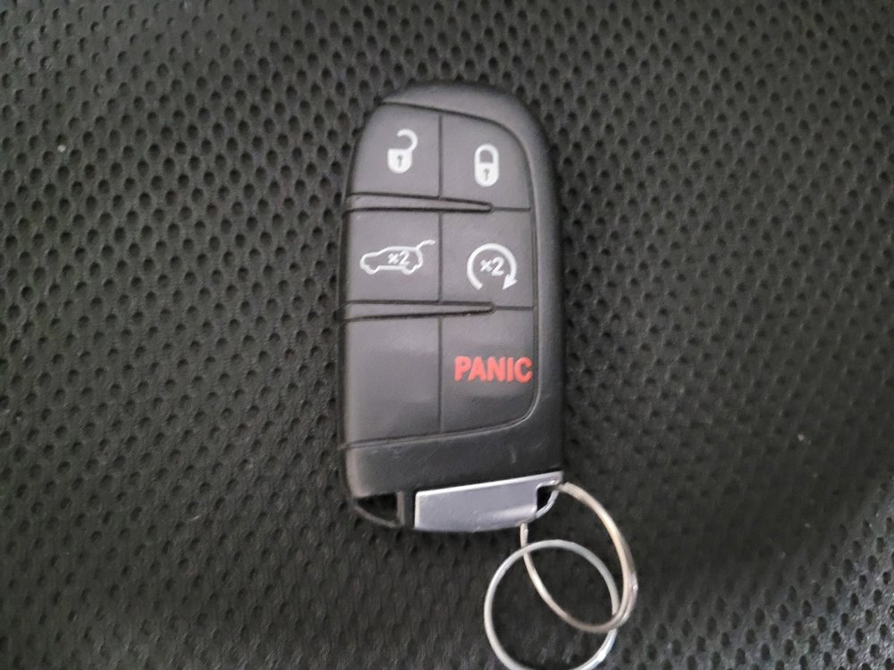 Used 2014 Jeep Grand Cherokee Limited AWD/4WD image 32