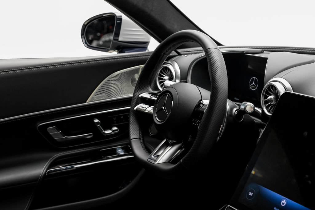 Used 2025 Mercedes-Benz AMG GT 63 image 17