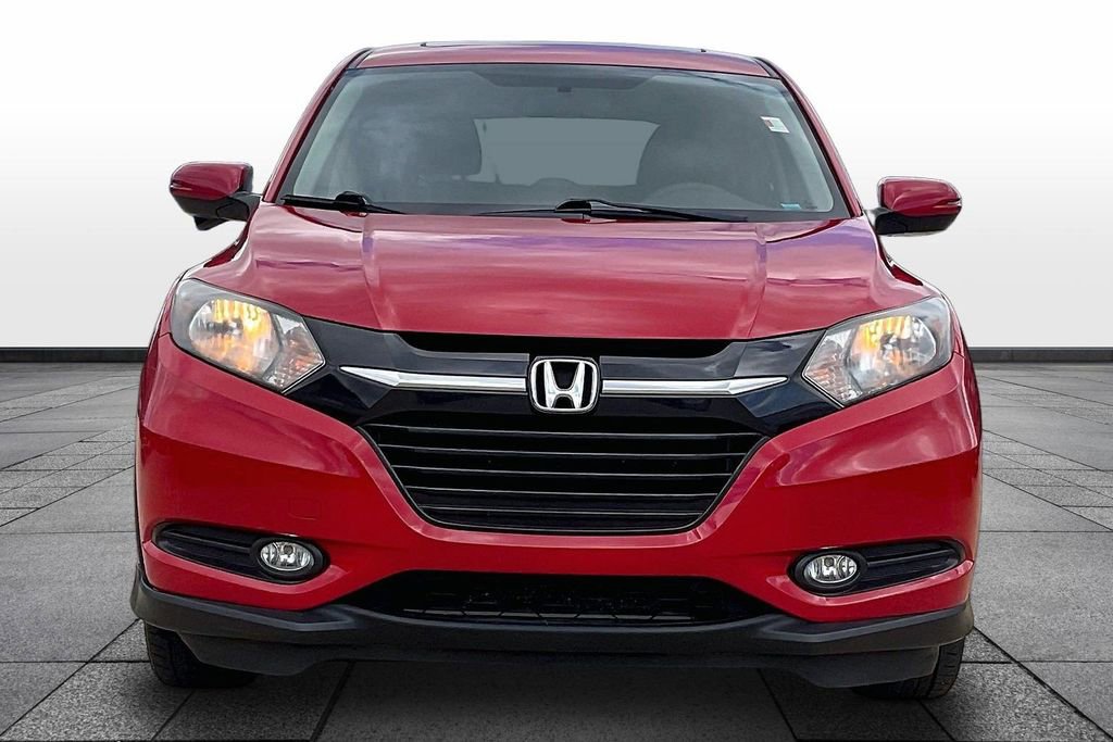 Used 2017 Honda HR-V EX image 3