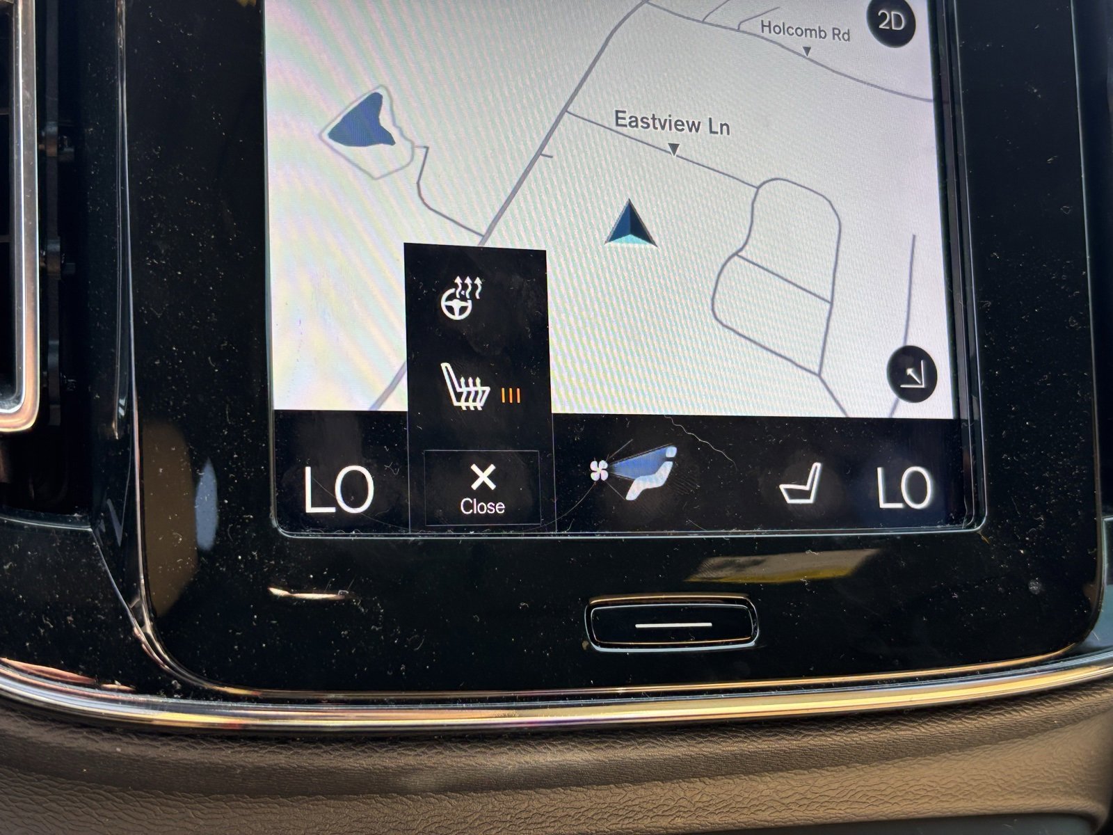 Used 2020 Volvo XC40 T5 Momentum w/ Protection Package Premier image 7