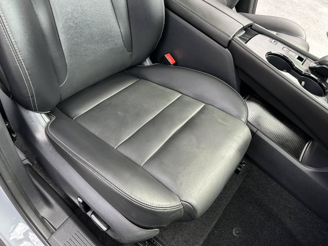 Used 2021 Nissan Rogue SL FWD image 48