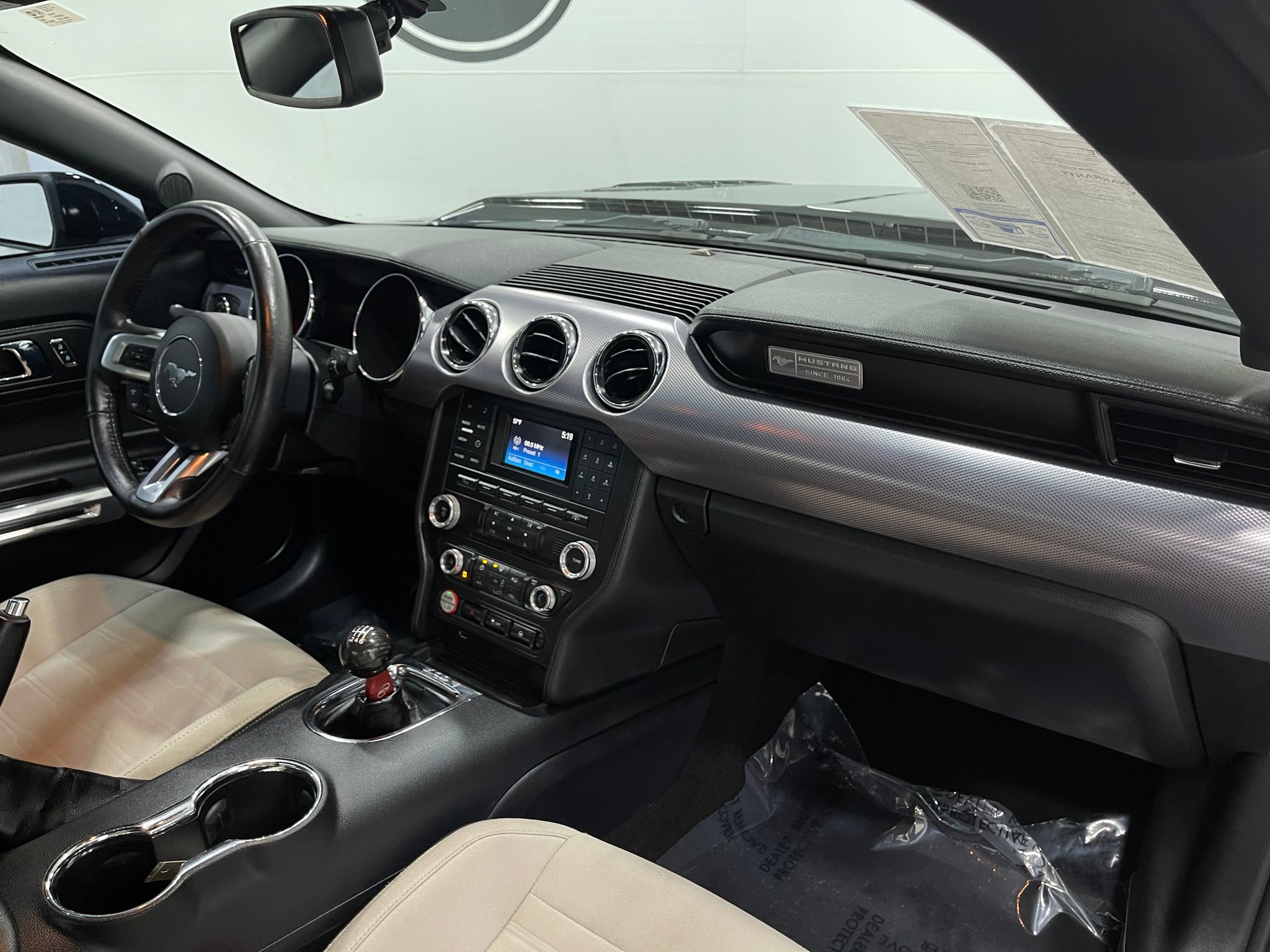 Used 2015 Ford Mustang GT image 18