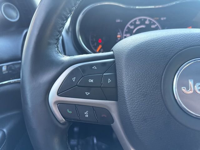 Used 2019 Jeep Grand Cherokee Overland AWD/4WD image 22