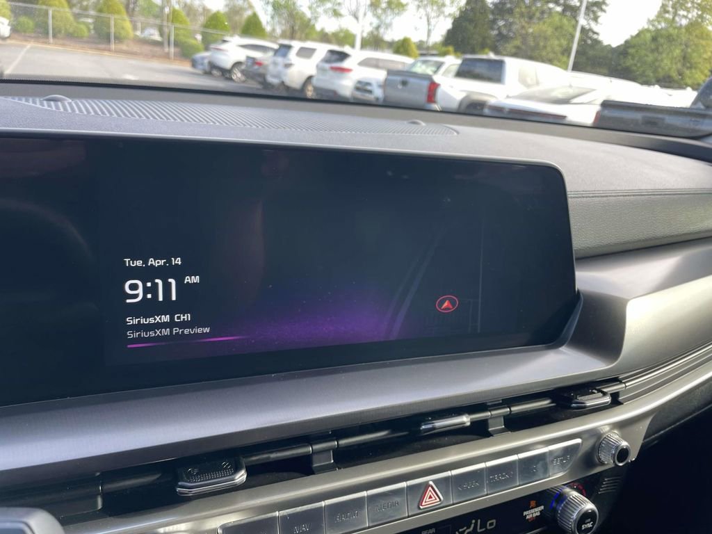 Used 2023 Kia Telluride LX image 38