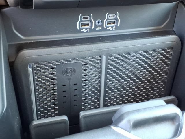 New 2026 RAM 1500 Laramie AWD/4WD image 11