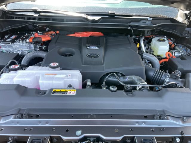 New 2026 Toyota Sequoia Platinum AWD/4WD image 32