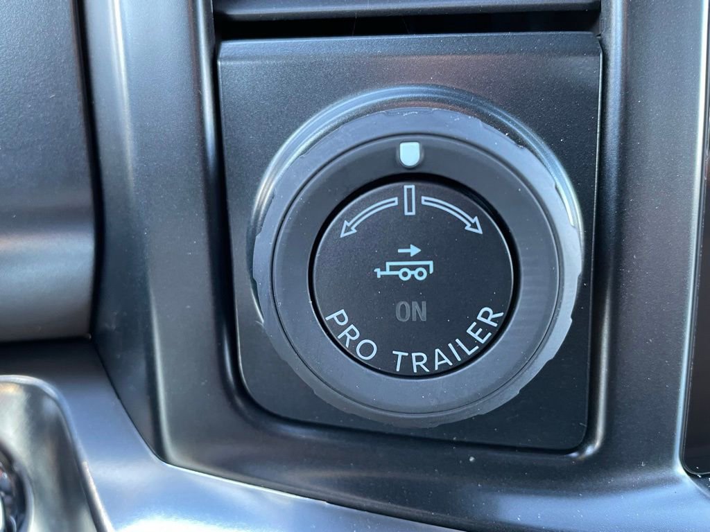 New 2026 Ford F350 King Ranch w/ Chrome Package image 15