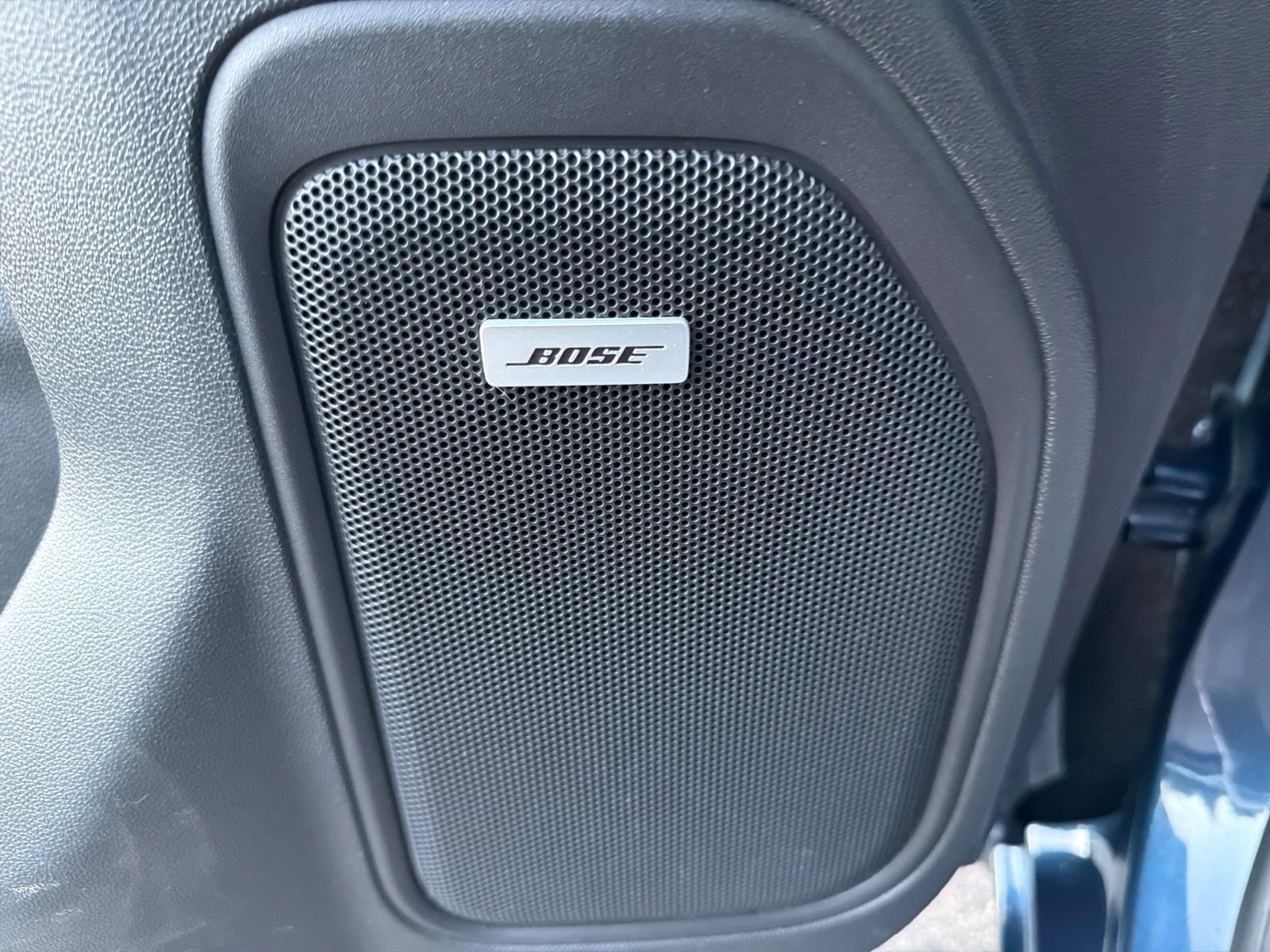 Used 2021 Chevrolet Silverado 1500 LTZ w/ Technology Package AWD/4WD image 15