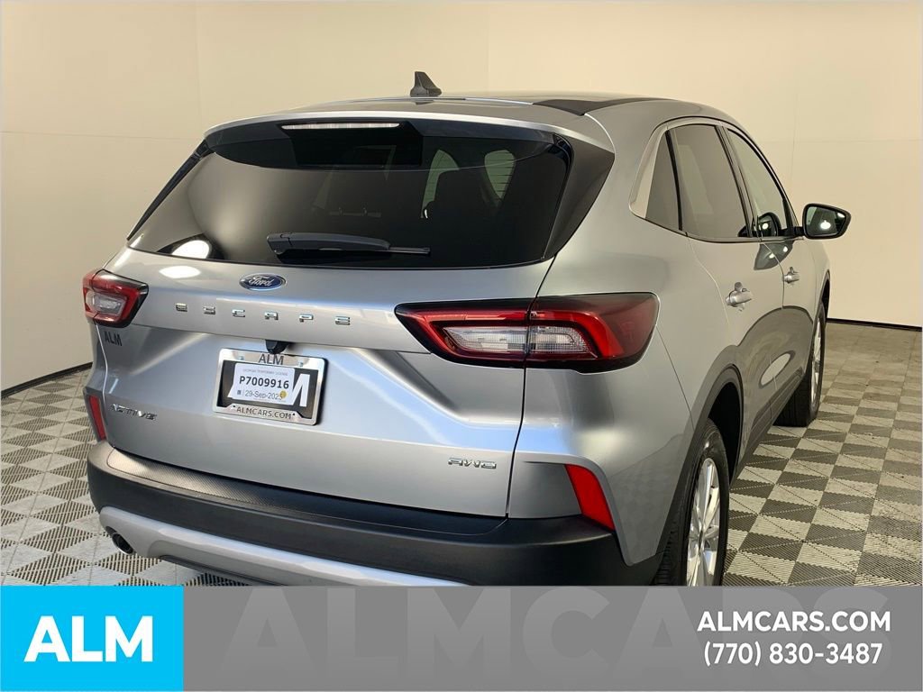 Used 2023 Ford Escape Active image 10