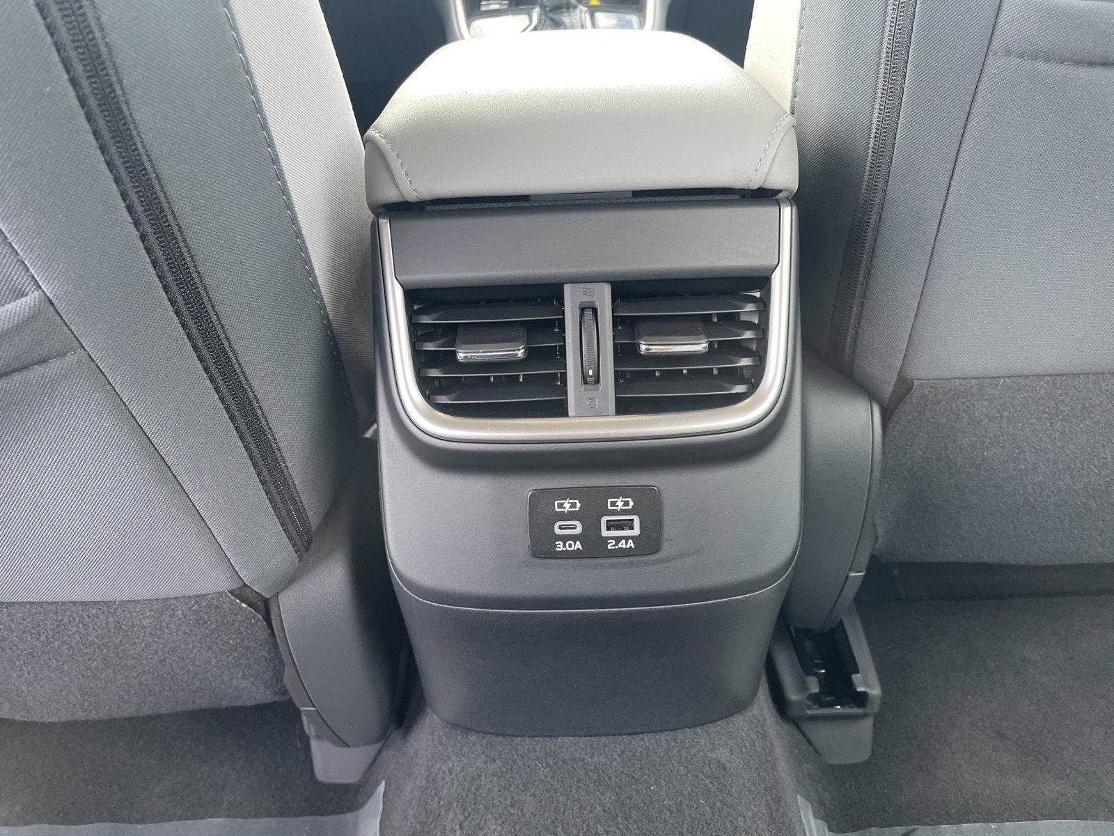 Used 2025 Subaru Legacy Premium w/ Popular Package #1A image 20