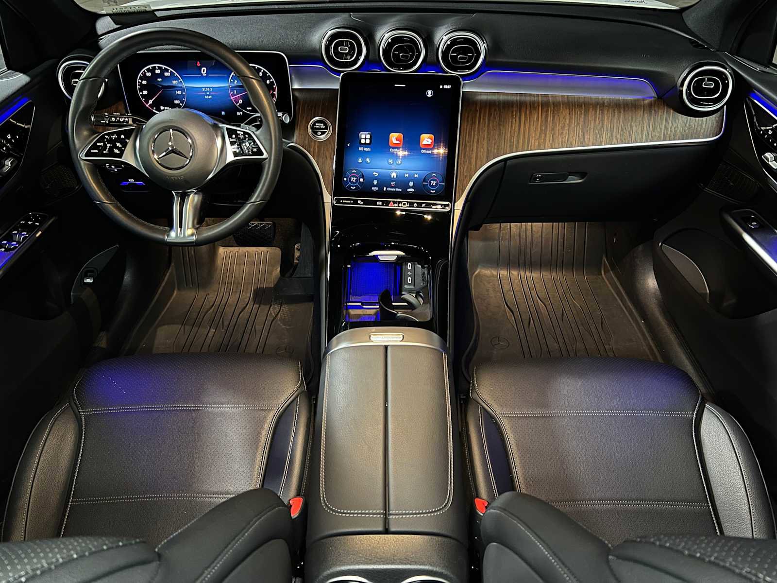 Certified 2025 Mercedes-Benz GLC 300 4MATIC image 39