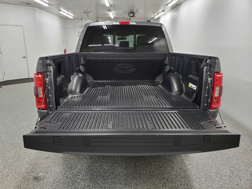 Used 2022 Ford F150 XLT w/ Equipment Group 302A High AWD/4WD image 6