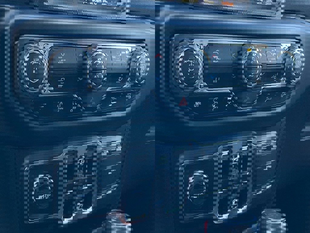 Used 2022 Jeep Gladiator Overland w/ Popular Equipment Package image 26