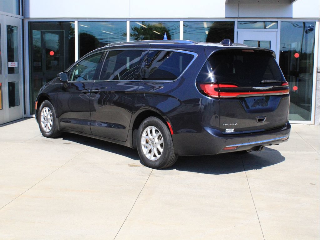 Certified 2021 Chrysler Pacifica Touring-L w/ Premium & Safety Sphere Group FWD image 8