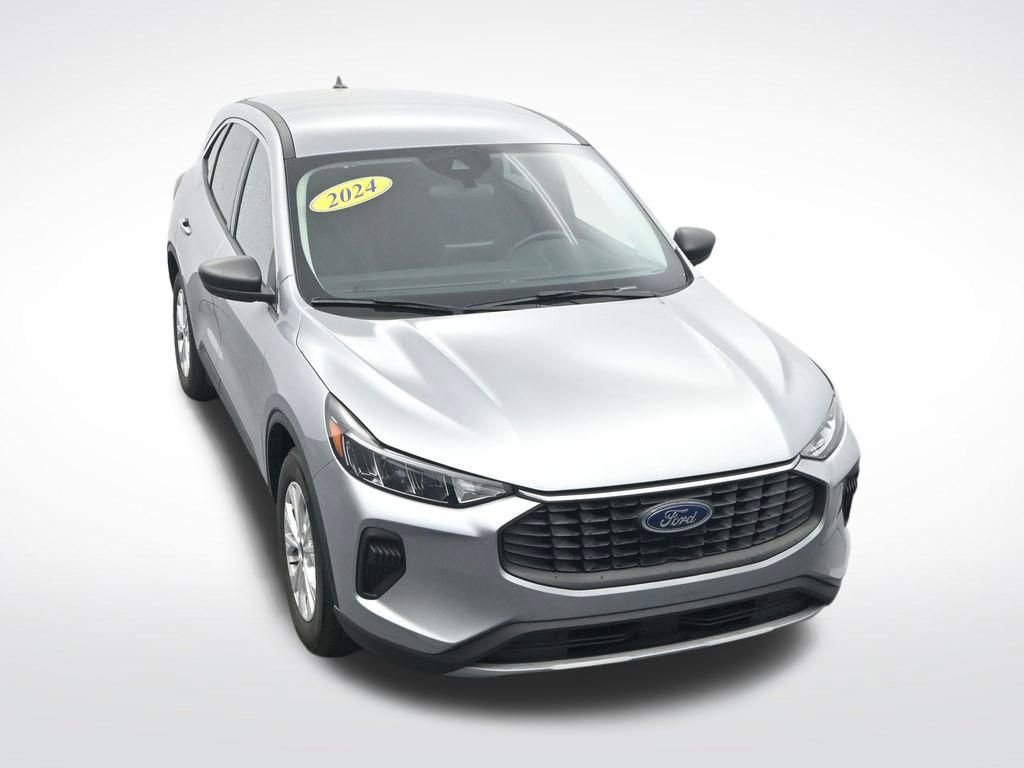 Certified 2024 Ford Escape Active w/ Cold Weather Package FWD image 25