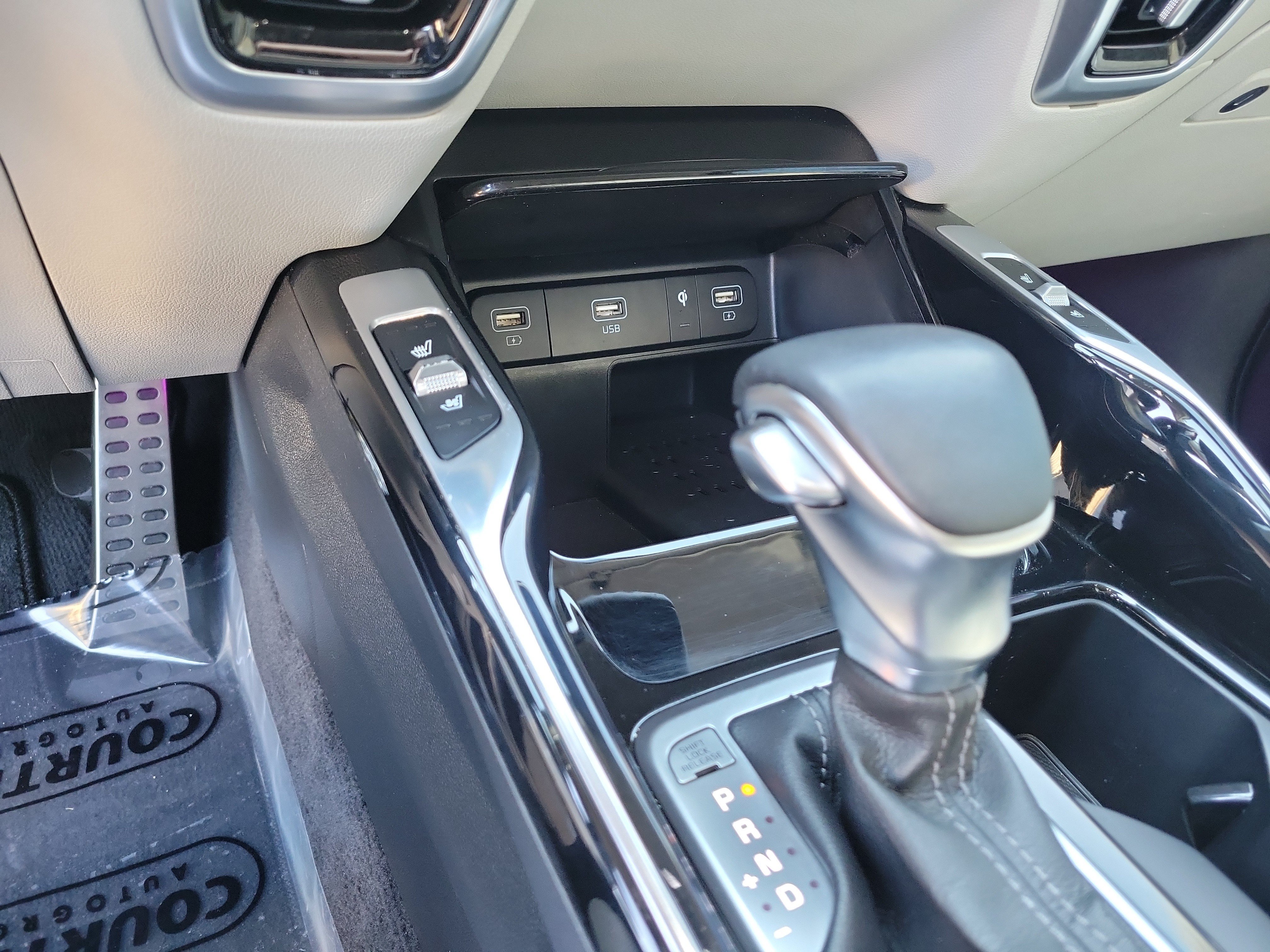 Certified 2021 Kia Sorento SX FWD image 20
