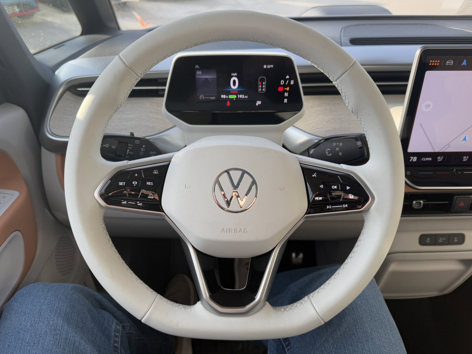 New 2025 Volkswagen ID. Buzz 1st Edition image 13