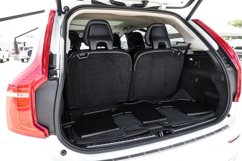 Used 2021 Volvo XC90 T6 Momentum w/ Climate Package AWD/4WD image 63