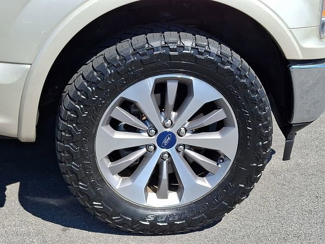 Used 2018 Ford F150 Lariat w/ Equipment Group 501A Mid AWD/4WD image 8