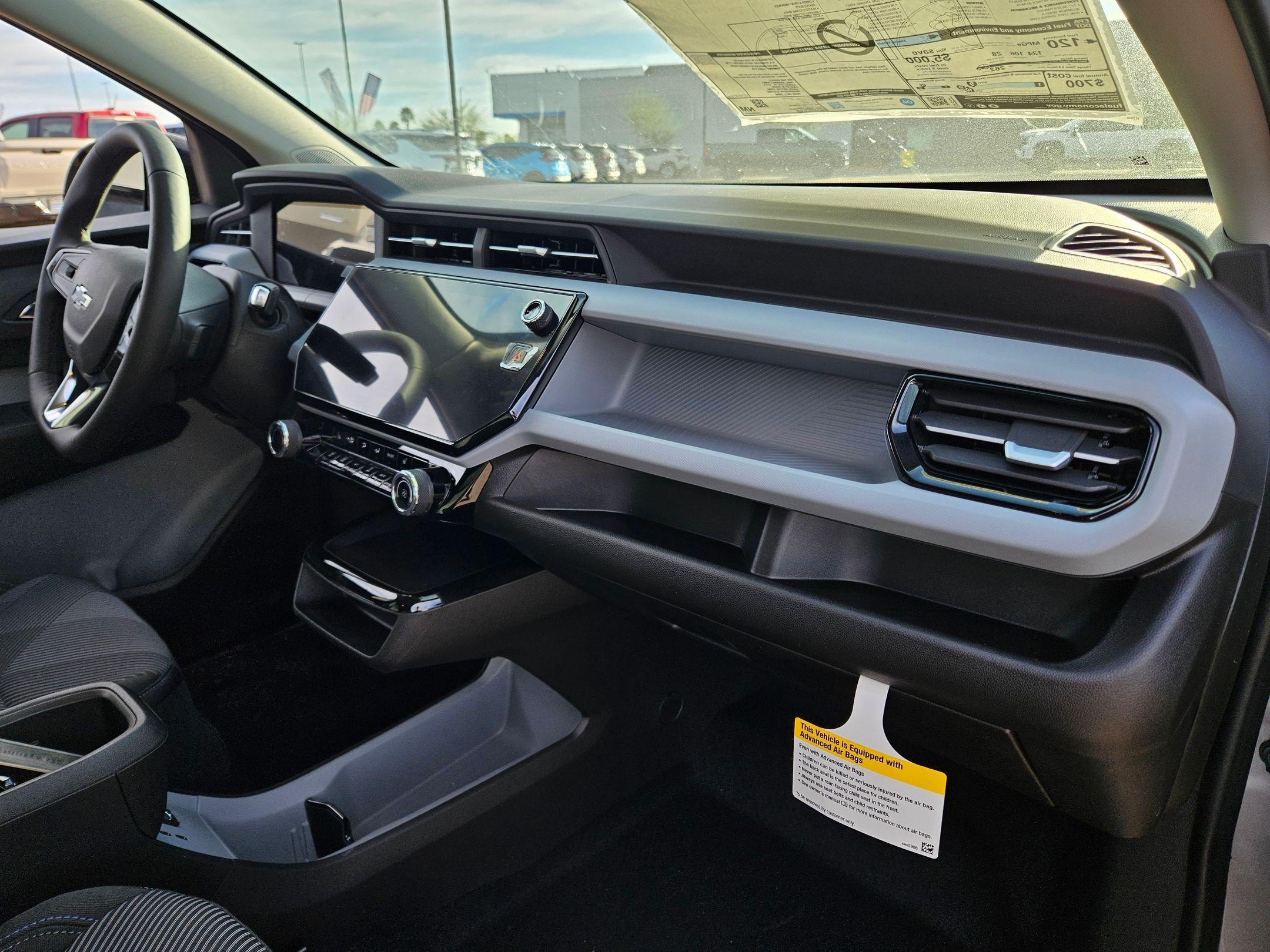 New 2027 Chevrolet Bolt LT w/ Comfort Package FWD image 20