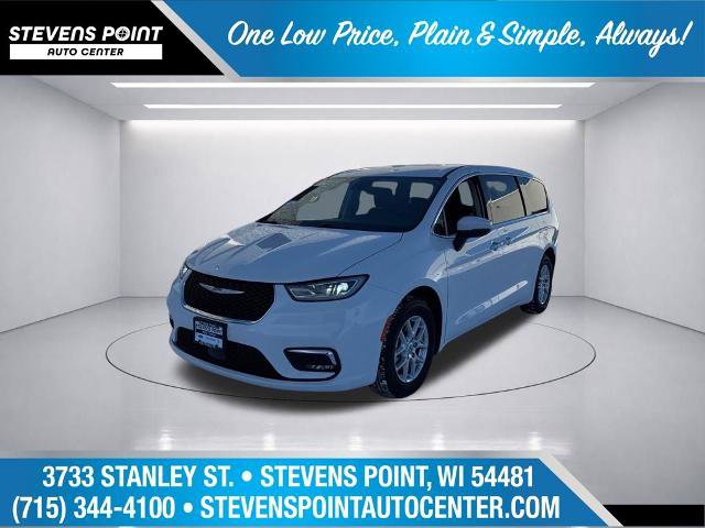 Used 2023 Chrysler Pacifica Touring-L