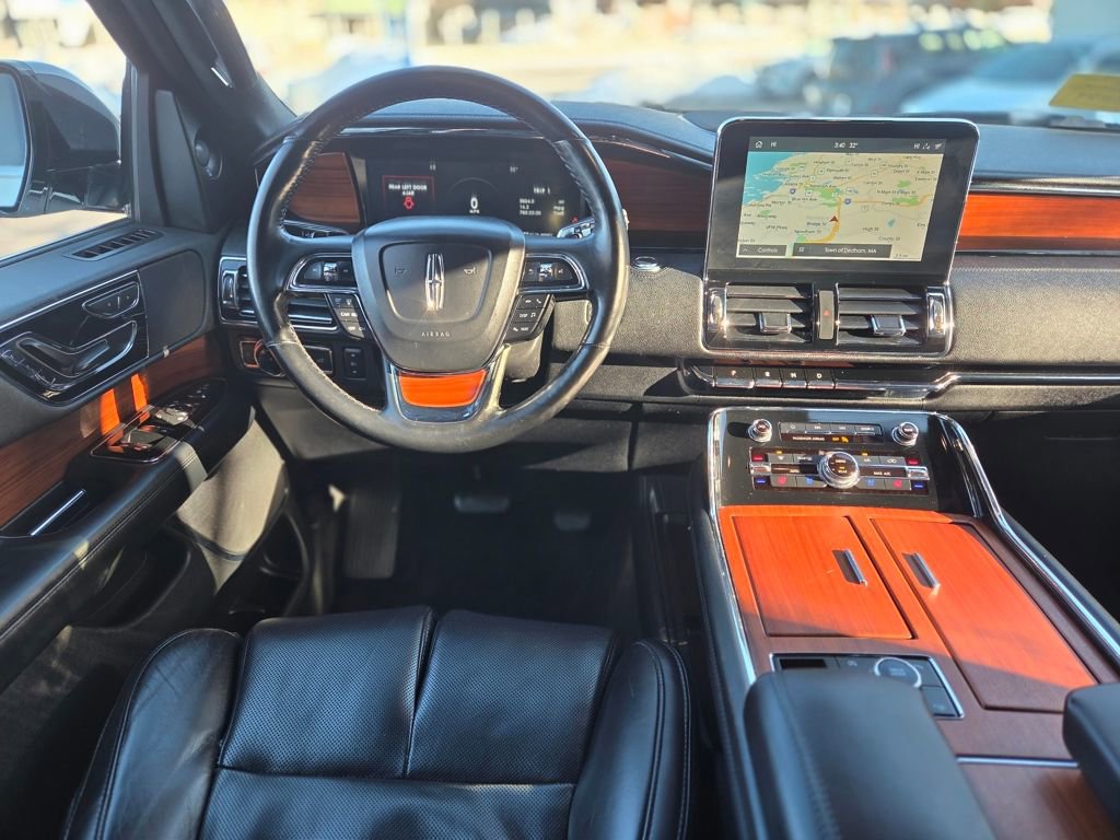 Used 2020 Lincoln Navigator 4WD image 21