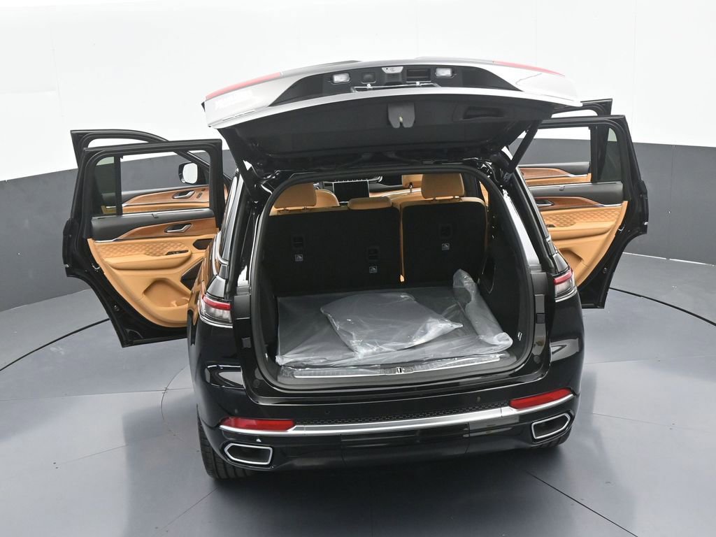 New 2025 Jeep Grand Cherokee Summit image 71