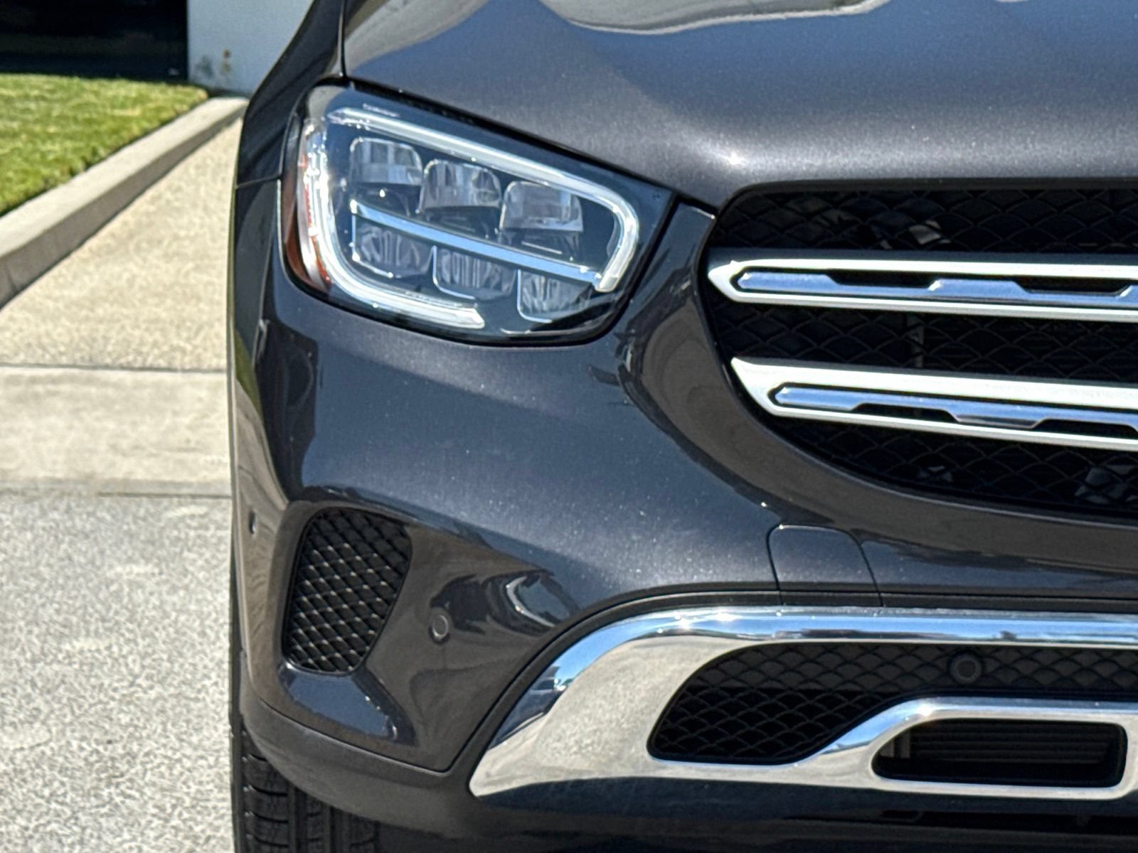 Used 2022 Mercedes-Benz GLC 300 image 8