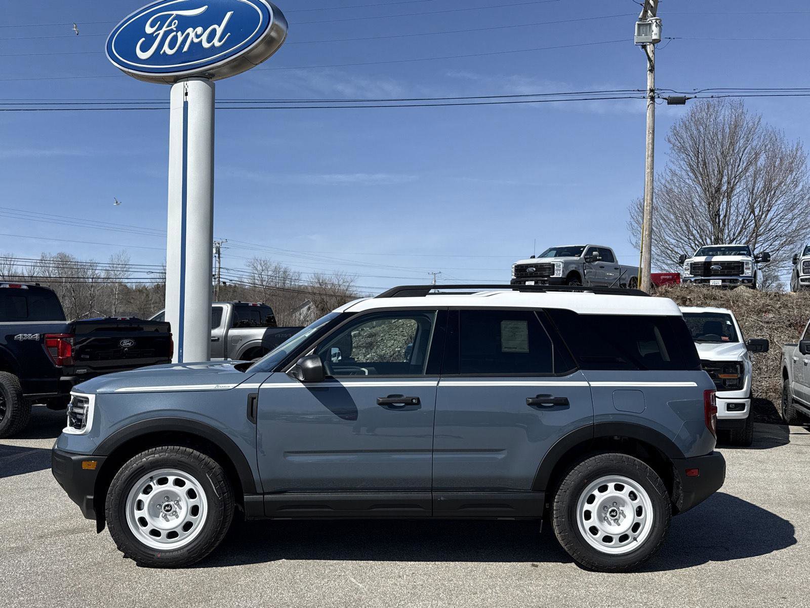 New 2026 Ford Bronco Sport Heritage w/ Convenience Package AWD/4WD image 3
