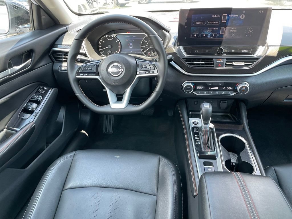 Certified 2023 Nissan Altima 2.5 SR w/ SR Premium Package AWD/4WD image 11