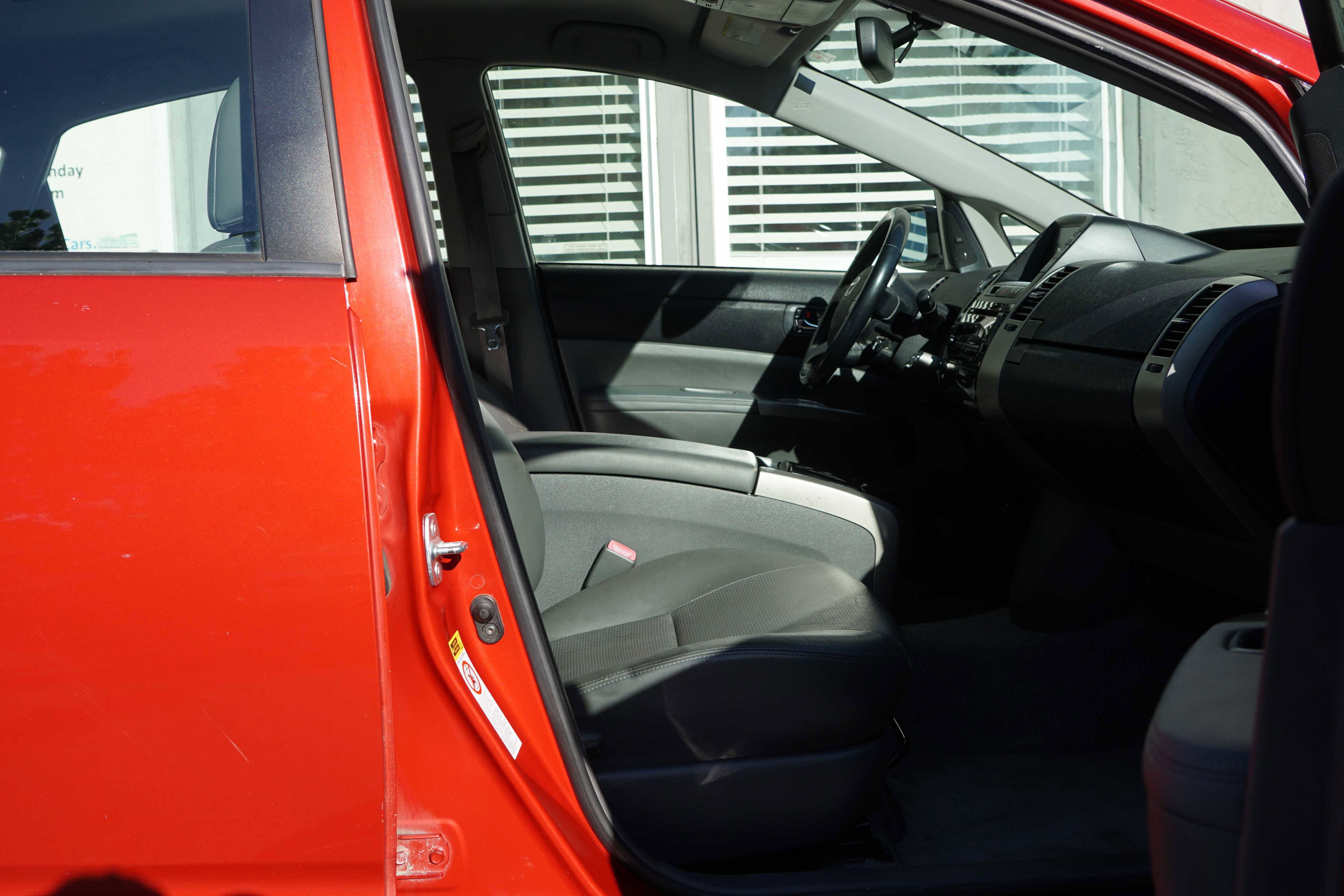 Used 2007 Toyota Prius Touring image 32