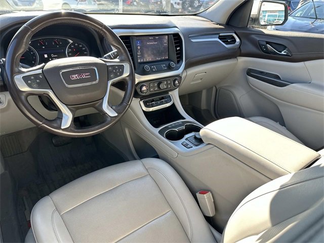 Used 2021 GMC Acadia SLT w/ Premium Package image 13