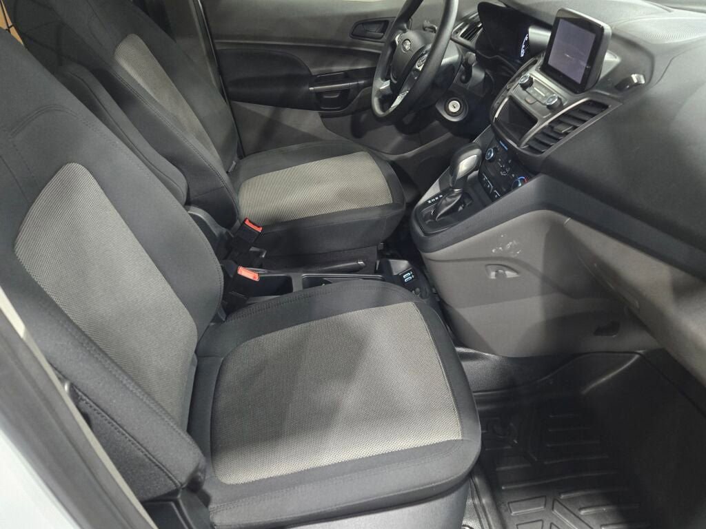 Certified 2022 Ford Transit Connect XL image 7
