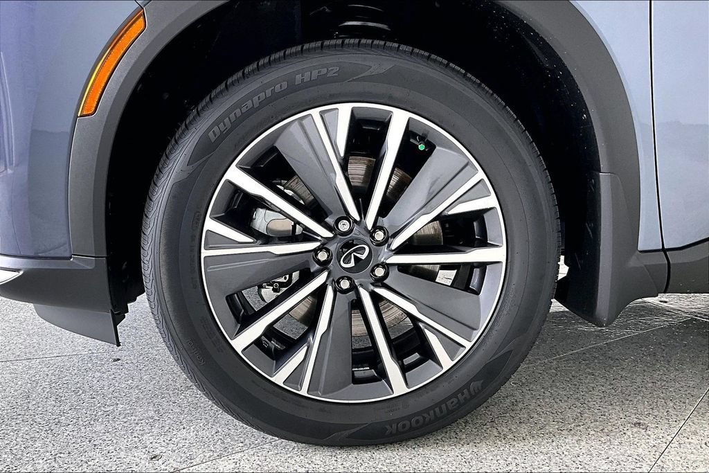 New 2027 INFINITI QX60 Luxe w/ Cargo Package FWD image 32