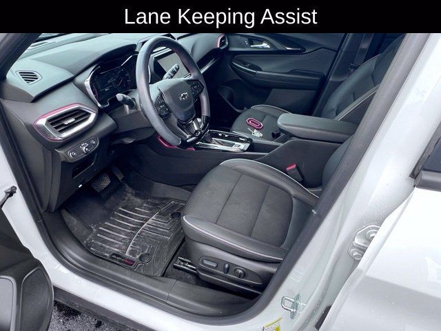 Used 2023 Chevrolet TrailBlazer RS w/ Convenience Package AWD/4WD image 5