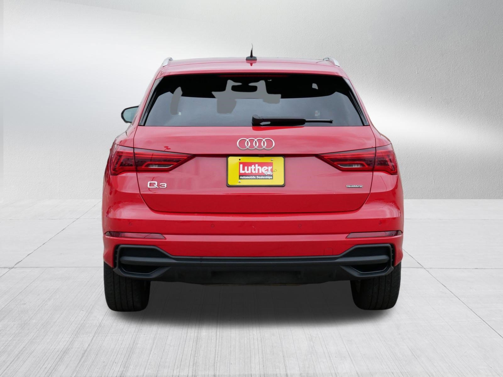 Used 2025 Audi Q3 2.0T Premium AWD/4WD image 6