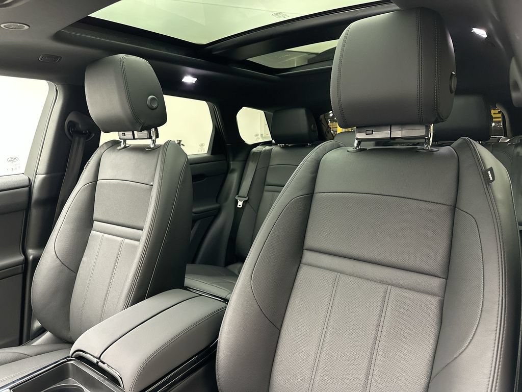 Certified 2026 Land Rover Range Rover Evoque S AWD/4WD image 8