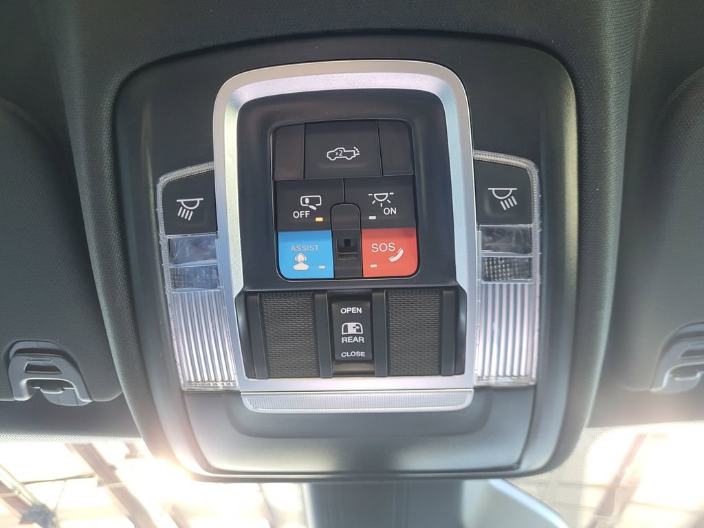 New 2026 RAM 1500 Limited w/ Off Road Group image 33