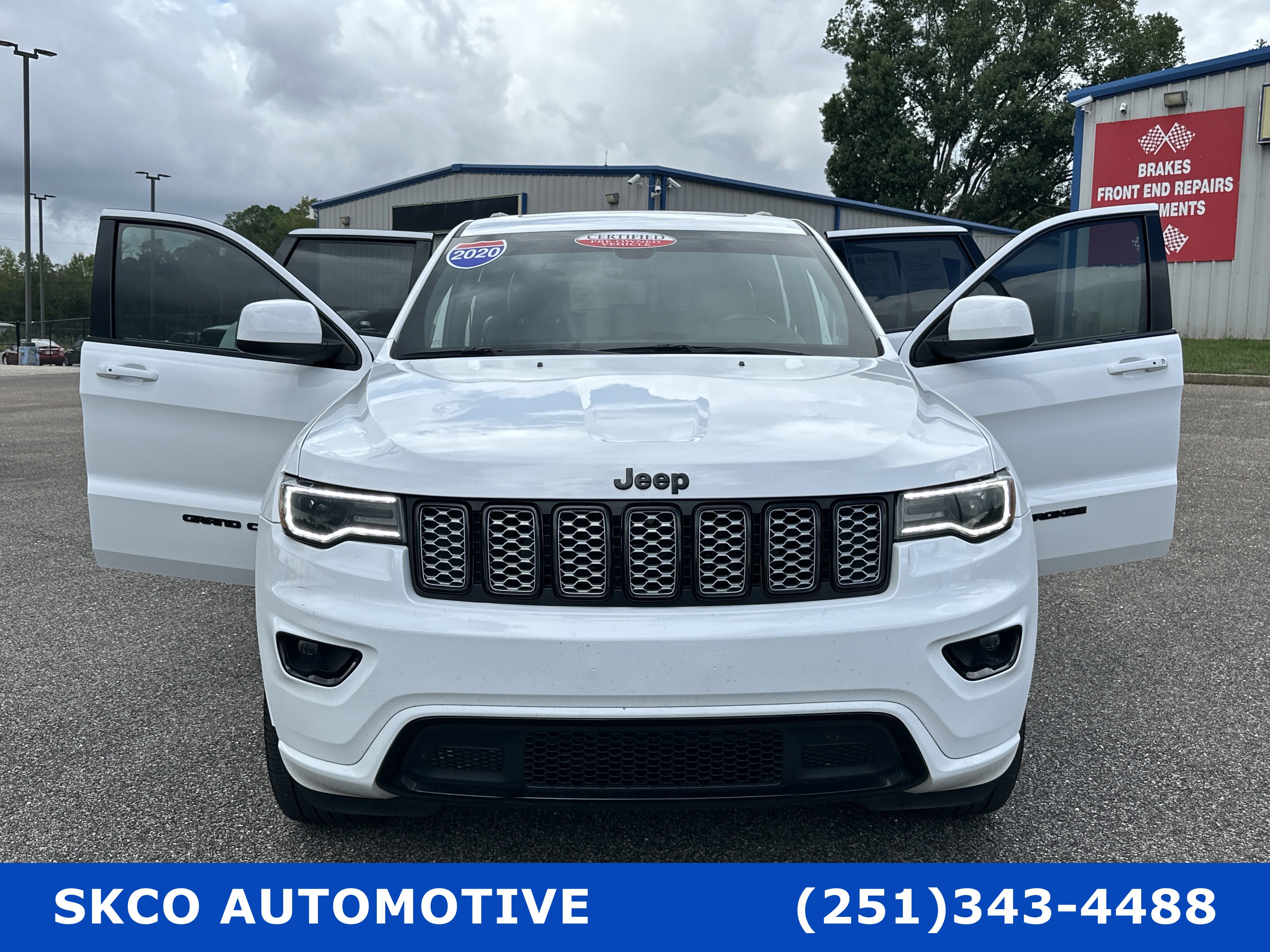 Used 2020 Jeep Grand Cherokee Altitude image 33