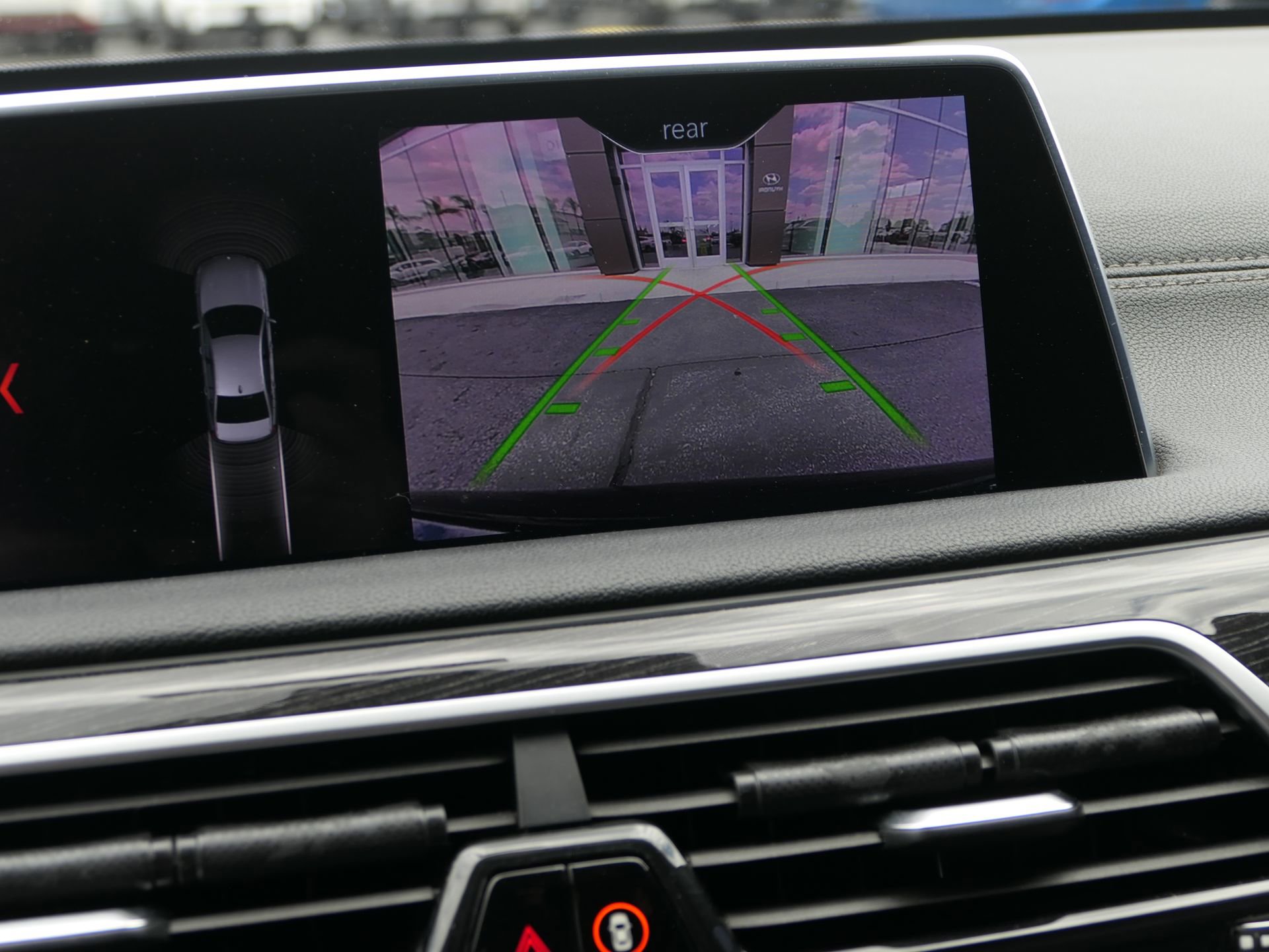 Used 2019 BMW 740i w/ M Sport Package RWD image 21