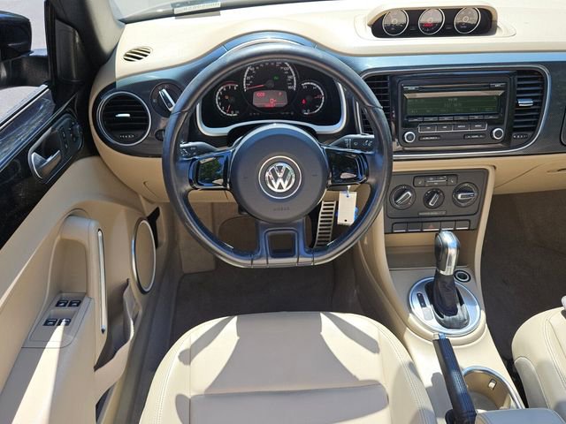 Used 2013 Volkswagen Beetle 2.0T FWD image 13