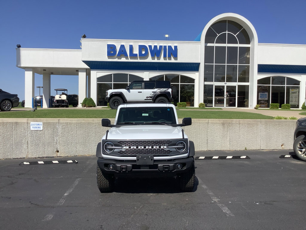 New 2026 Ford Bronco Badlands AWD/4WD image 2