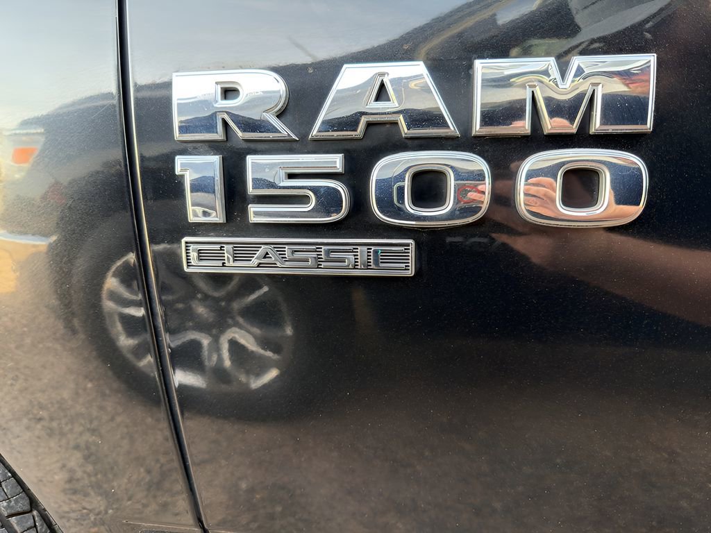 Used 2021 RAM 1500 Classic SLT image 36