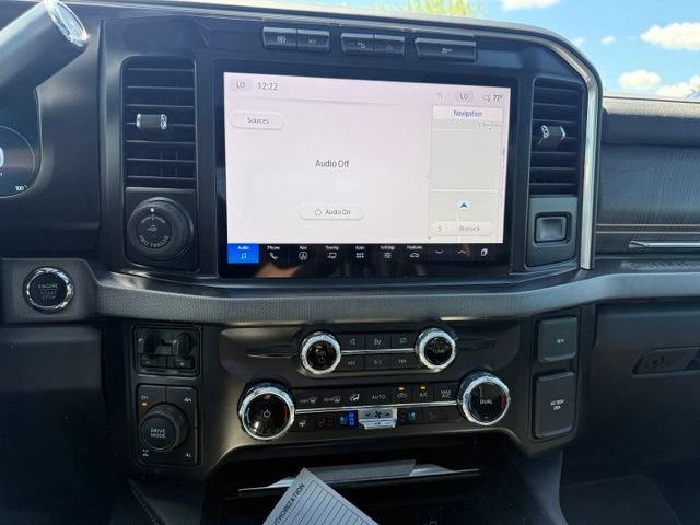 Used 2023 Ford F350 Platinum AWD/4WD image 17