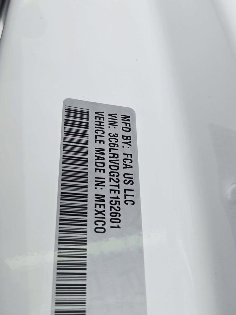 Used 2026 RAM ProMaster 2500 w/ Convenience Group FWD image 32