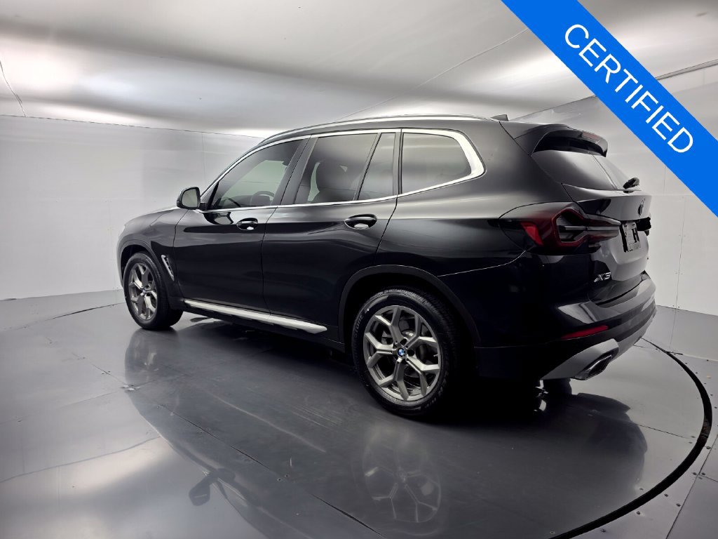 Certified 2024 BMW X3 sDrive30i w/ Premium Package RWD image 4