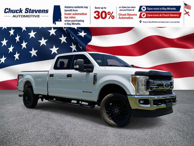 Used 2017 Ford F250 XLT w/ XLT Value Package AWD/4WD image 3